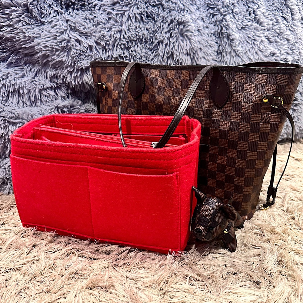 *AUTHENTIC* LOUIS VUITTON Neverfull MM tote